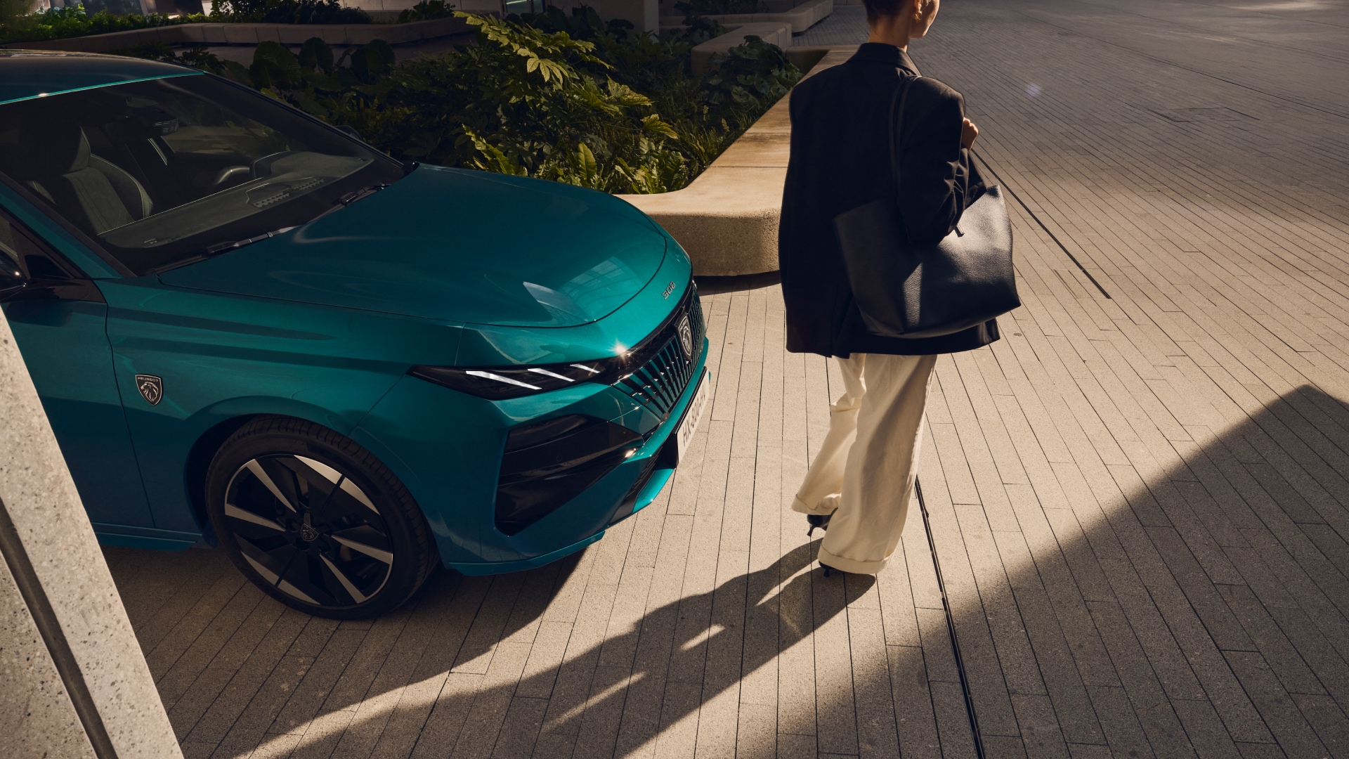 PEUGEOT E-308 Design Exterieur