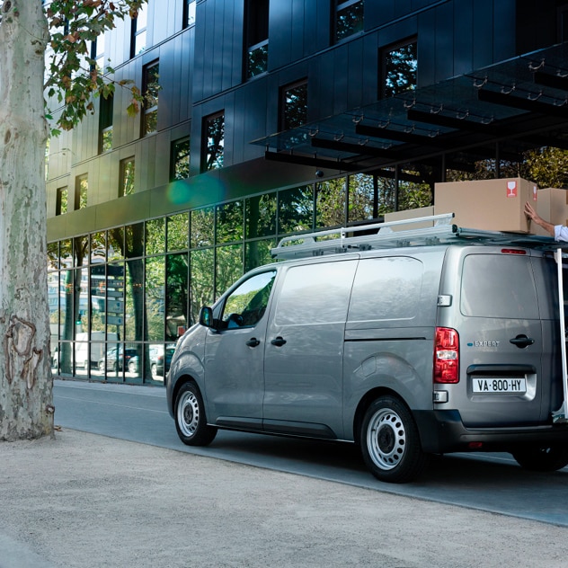 peugeot-e-expert-expert-le-fourgon-utilitaire-lectrique-ou-thermique