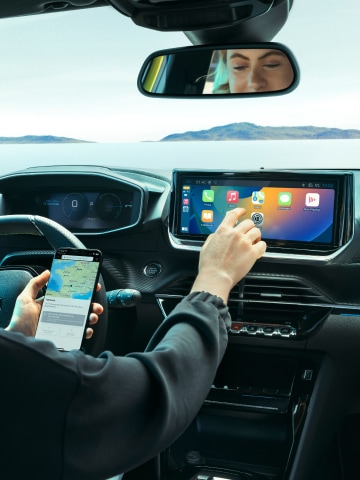 PEUGEOT E-208 geconnecteerde diensten