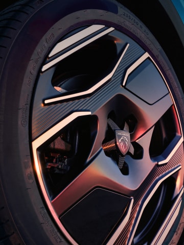 PEUGEOT 3008 Plug-in Hybride geslepen lichtmetalen velgen
