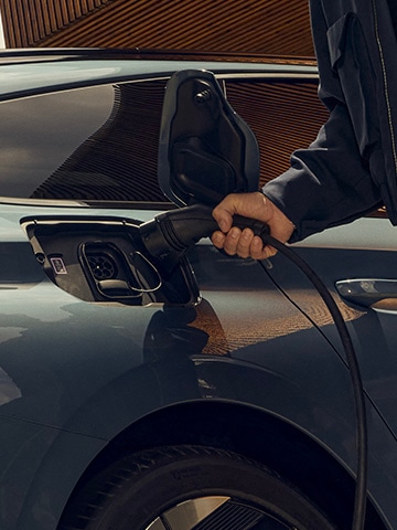 New PEUGEOT E-308 SW