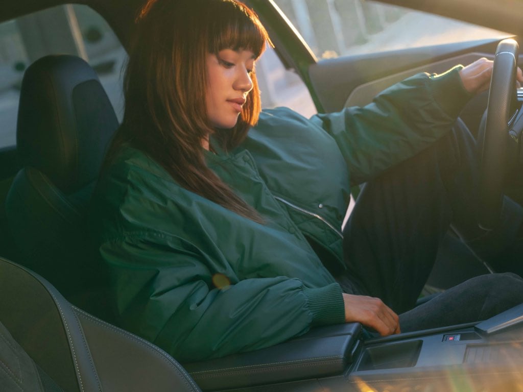 PEUGEOT E-308 - driving aids