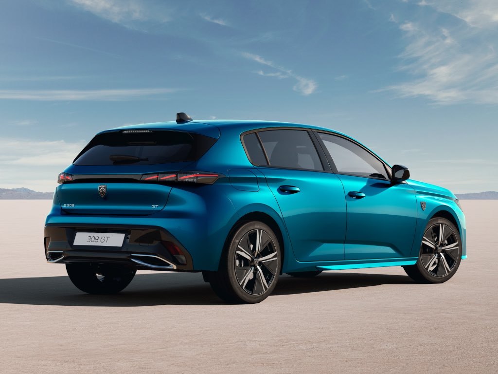 PEUGEOT 308 Hybrid rear view
