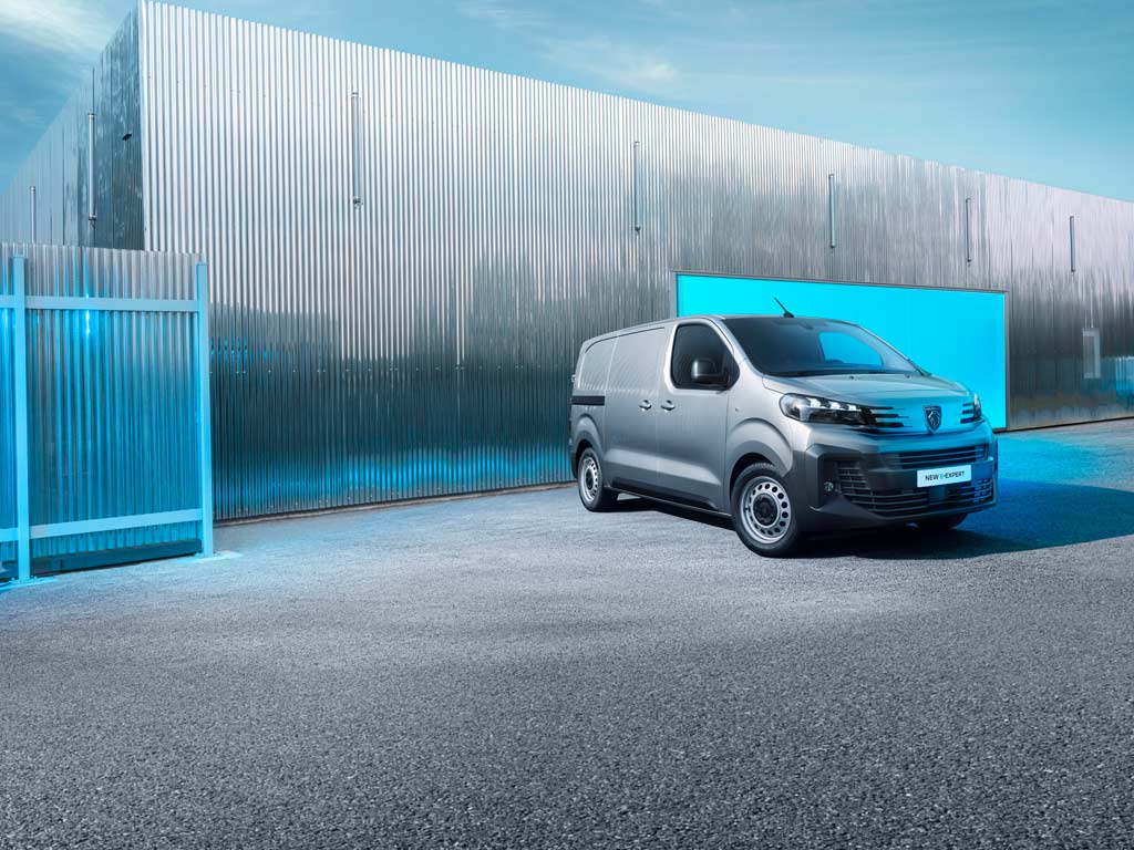 PEUGEOT E-EXPERT vue avant