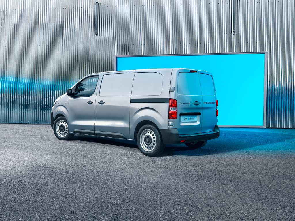 PEUGEOT E-EXPERT aides à la conduite