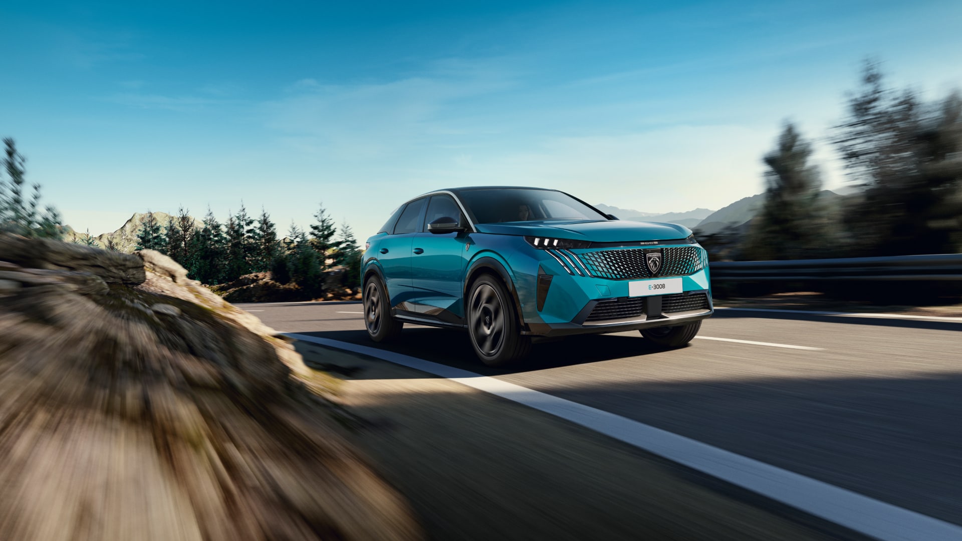 Peugeot E-3008